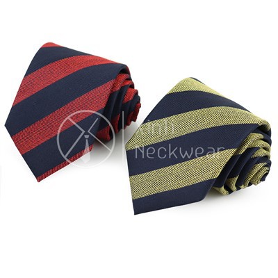 Corbata per a home en venda